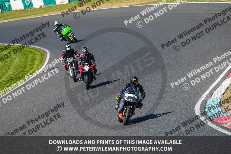 enduro digital images;event digital images;eventdigitalimages;mallory park;mallory park photographs;mallory park trackday;mallory park trackday photographs;no limits trackdays;peter wileman photography;racing digital images;trackday digital images;trackday photos